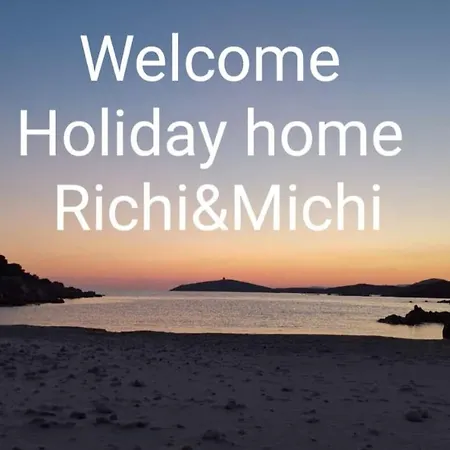 Casa Vacanze Richi&michi * Chia
